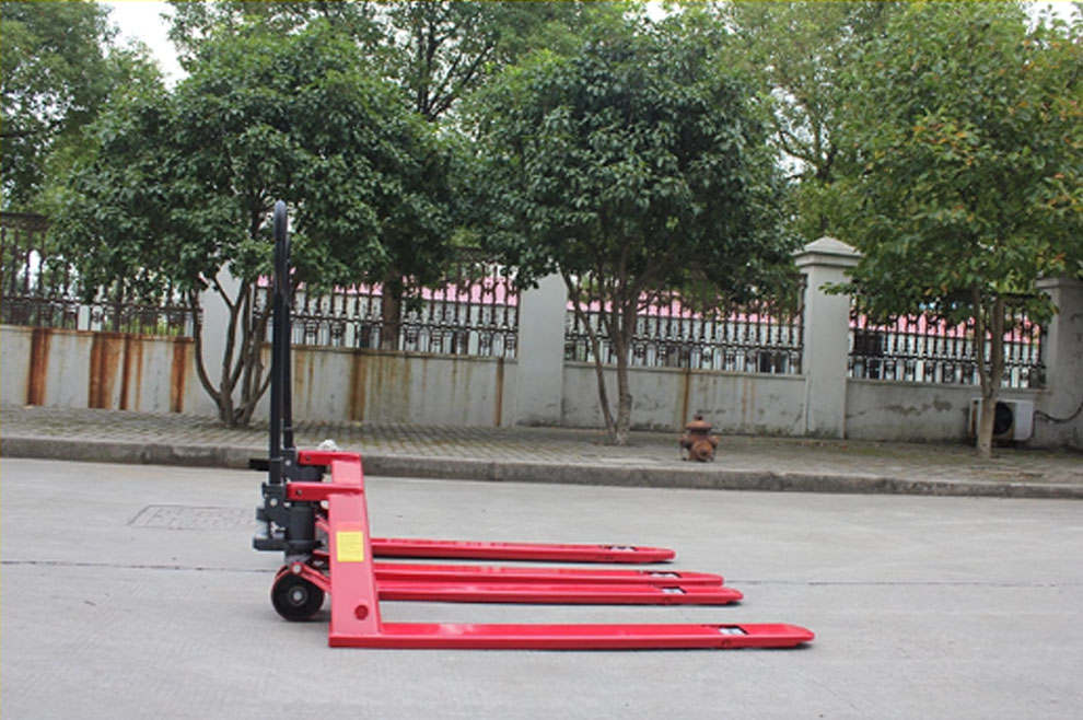 CBYL low profile hand pallet truck